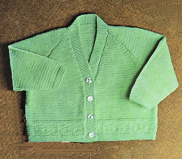 Toddler's Low Neck DK Cardigan