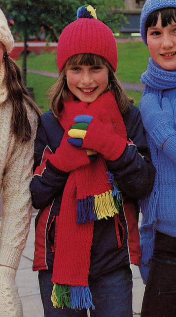 Red Set: Hat, Scarf and Gloves