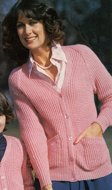 DK Family Cardigan