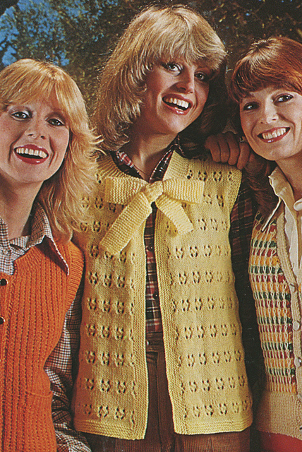 Waistcoat in Lace Pattern