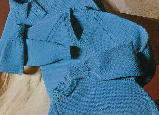 Double Knitting Vee Neck