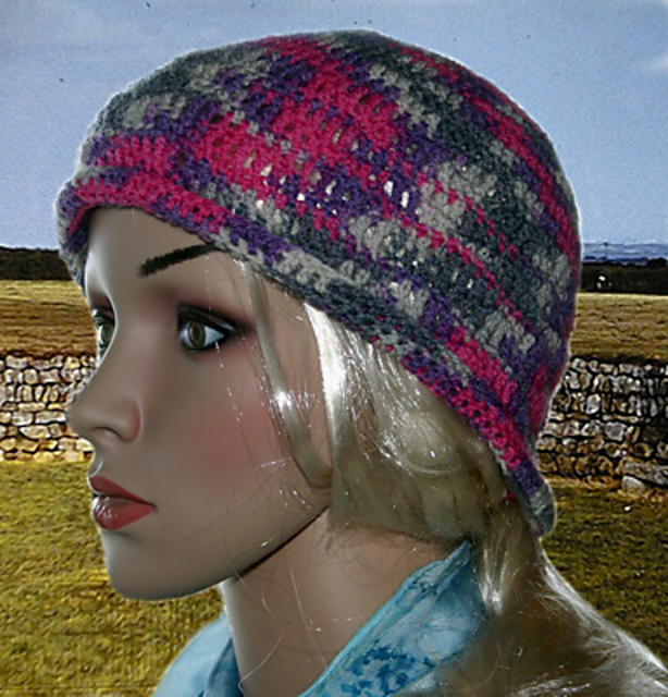 Loo-Strife Rolled Brim Crochet Hat