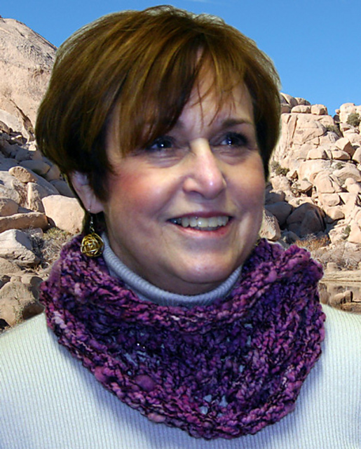 Tornado Lacy Neck Cowl