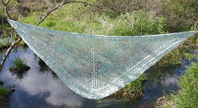 A Walk on the Beach Shawl