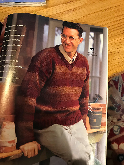 #22 Mans striped pullover