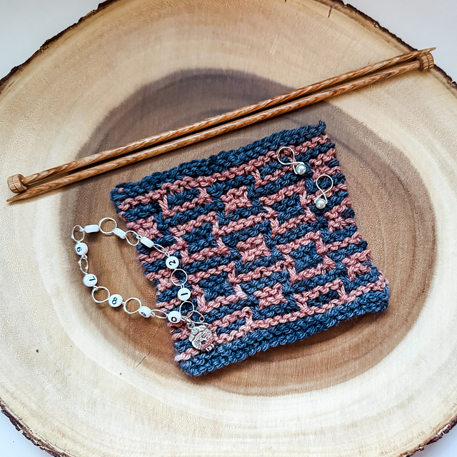 aMAZEing Mosaic Coaster