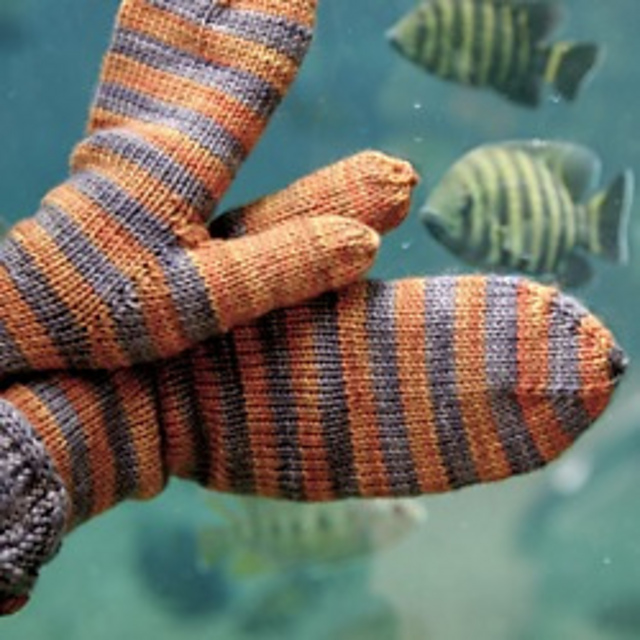 Columbia Heights Mittens