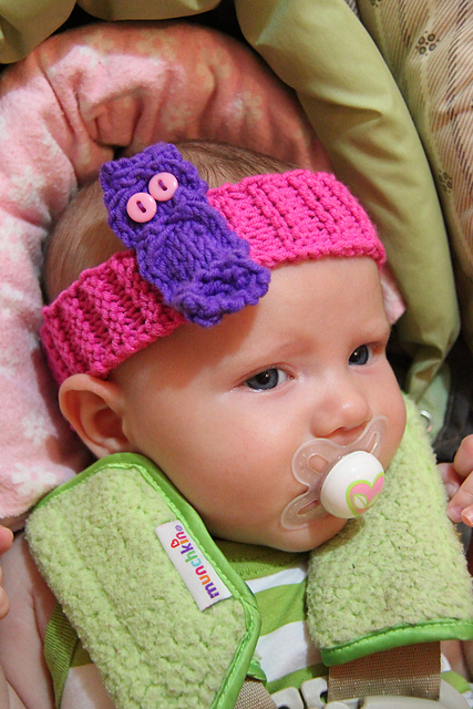 2011-01 Baby Headband with Flowers