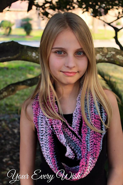 Joyce Infinity Scarf