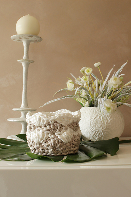 Small Shell Basket