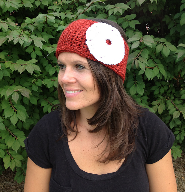 Retro Earwarmer with flower