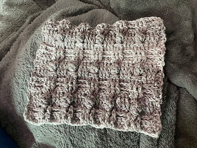 Basket Weave & Popcorn Dishcloth
