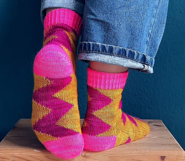 Funky Zigzag socks