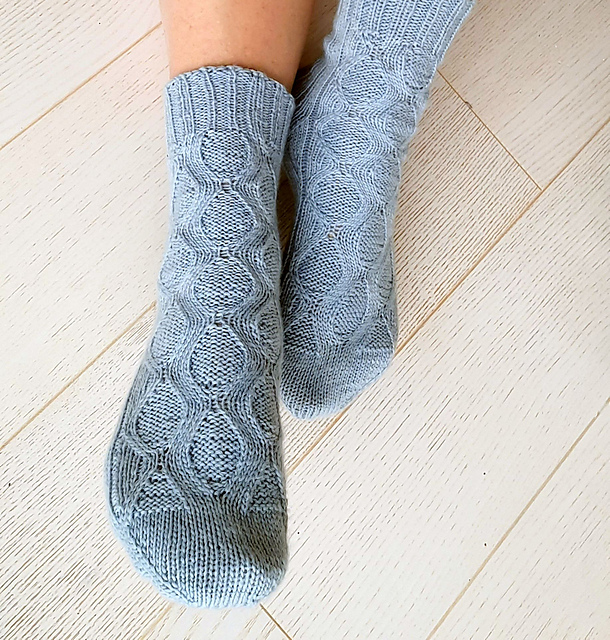 Frozen Puddles socks