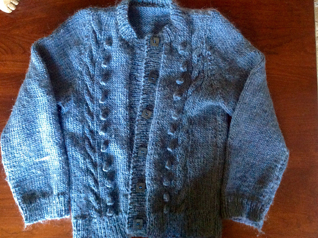 8253 Cardigan