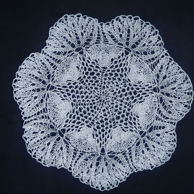luz mary doily