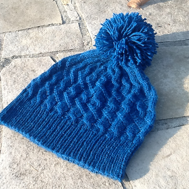 Walking Cables Hat