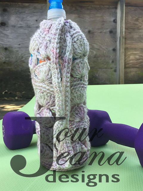 Forever Peacock Bottle Caddie