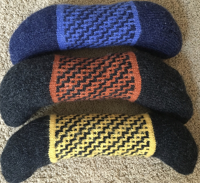 Pillow, Curved #2