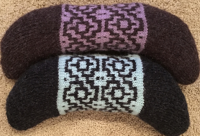 Pillow, Curved #4