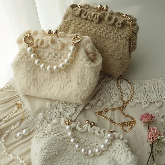 Romantic frill chain bag