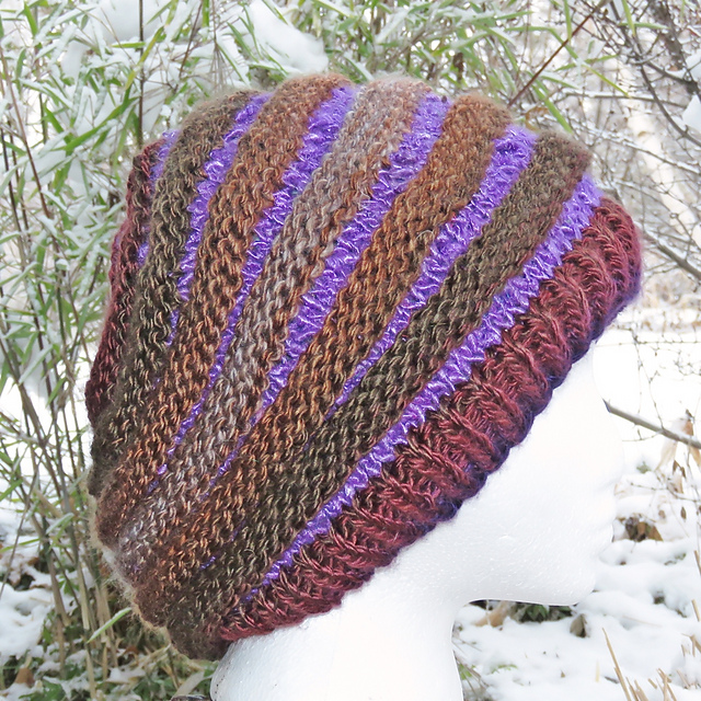 Peek-a-Boo Beehive Hat