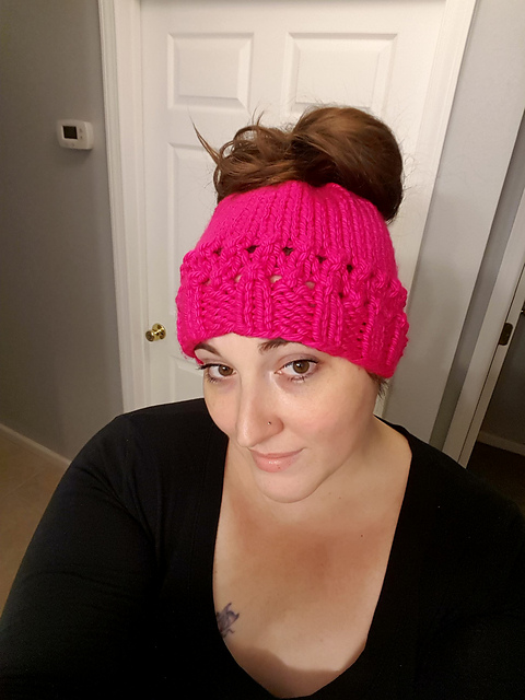 Keanna's Chunky Messy Bun Hat