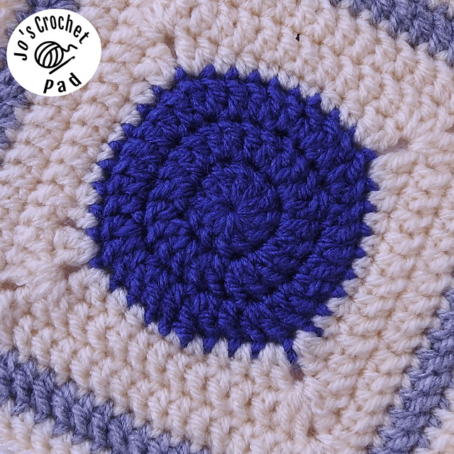 Round Square Motif
