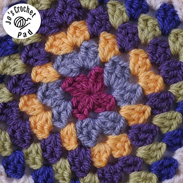 Traditional Granny Motif