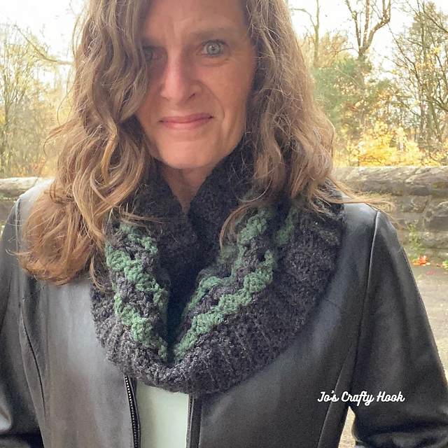 Rolling Shells Infinity Scarf