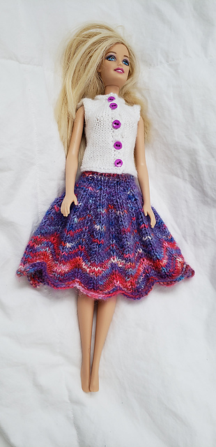 #0207 Pink skirt and white top
