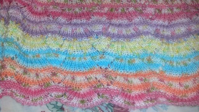 Scallop Stripes Blanket
