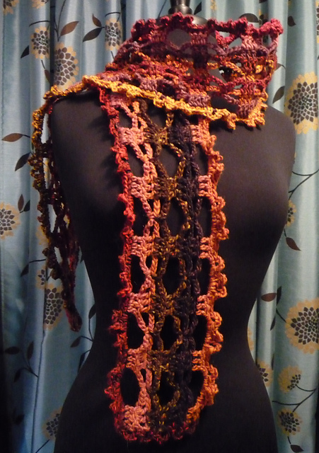 Regale Scarf
