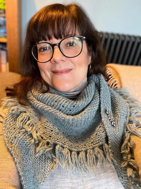 Southville DK Shawl