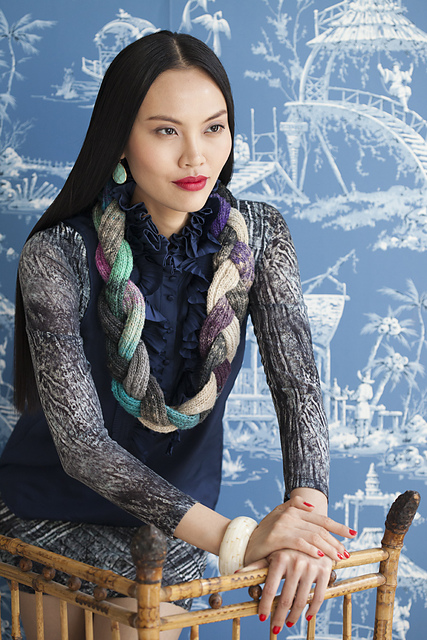 Braided Moebius Cowl