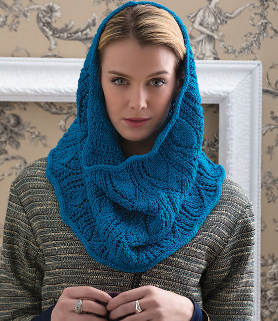 Lacy Leaves Snood