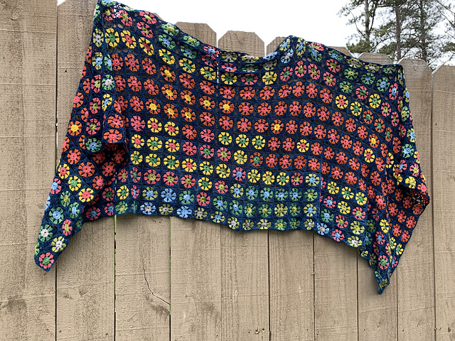 Granny Motif Mania Throw