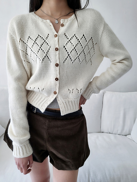 CHERRY BOMB cardigan
