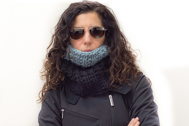 Two Tone Neck Warmer