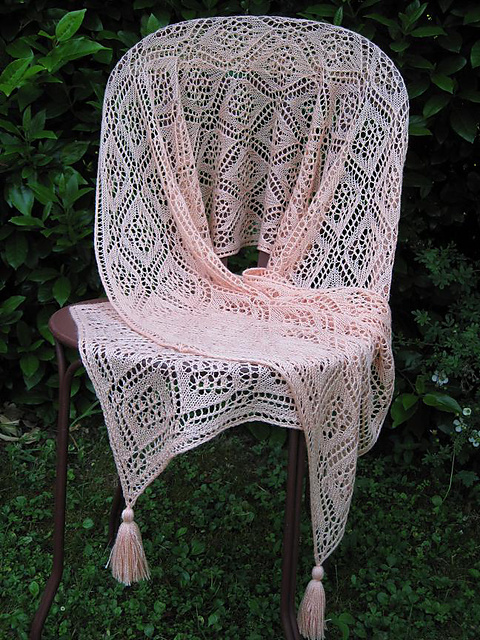 Rose Trellis Shawl