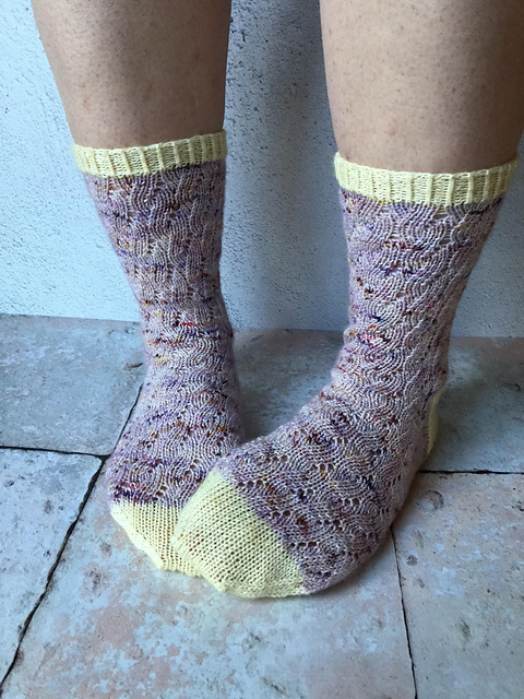 Repose Socks