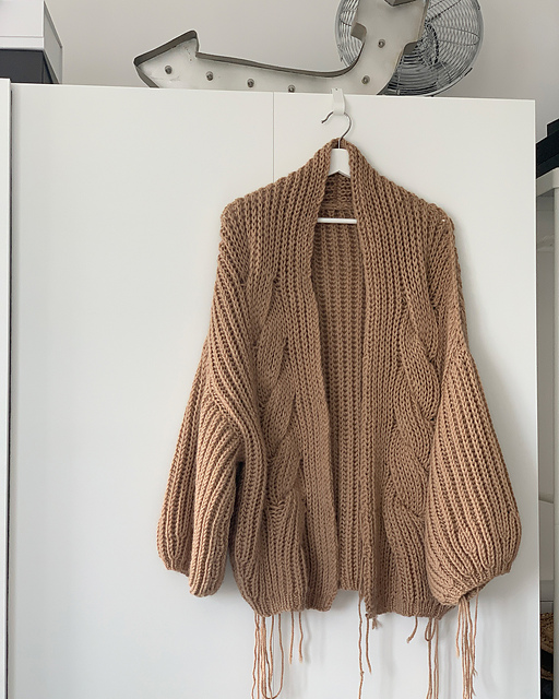 Hitch Cabled cardigan