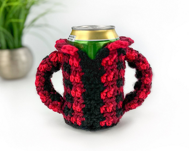 Ravelry: Lumberjack Can Cozy pattern by Jo Edwards