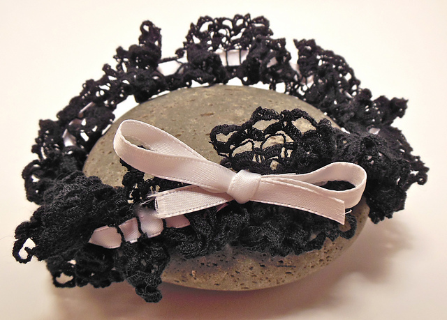Elastic or Ribbon Fine Lace Garter