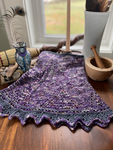 Falliday Cowl