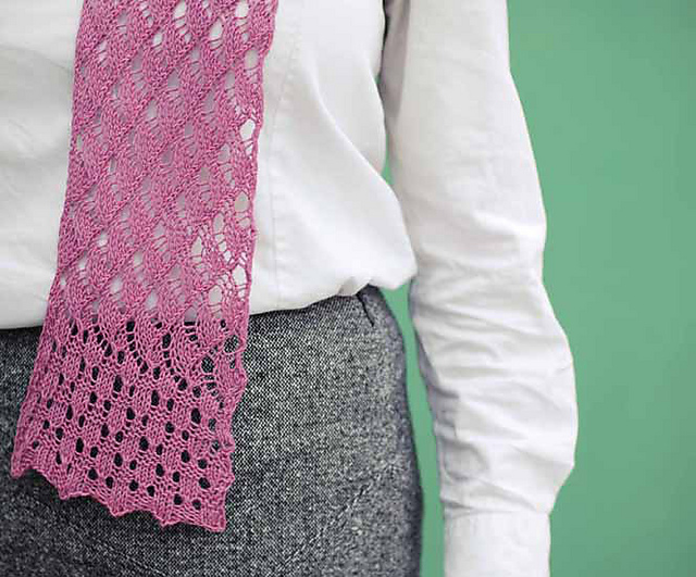Dolce, a lace scarf