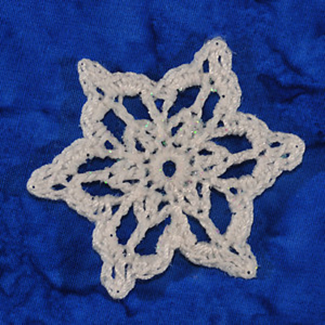 Petite Snowflake