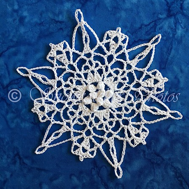 Fool's Pyramid Snowflake