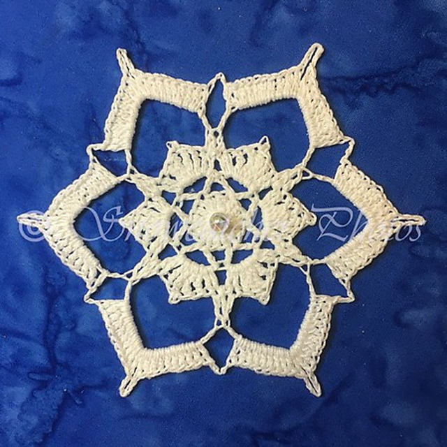 Queen of Hearts Snowflake