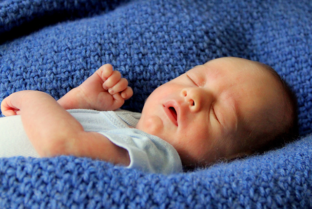 Fast Easy Baby Blanket